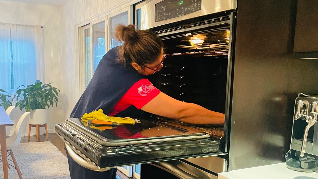 Deep Cleaning by Nissi's Cleaning Service